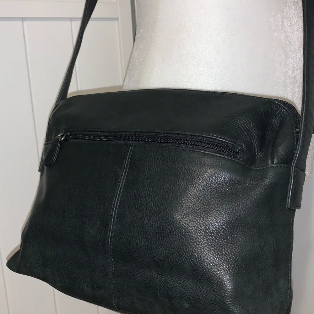 Tignanello Black leather Crossbody bag - Picture 4 of 7